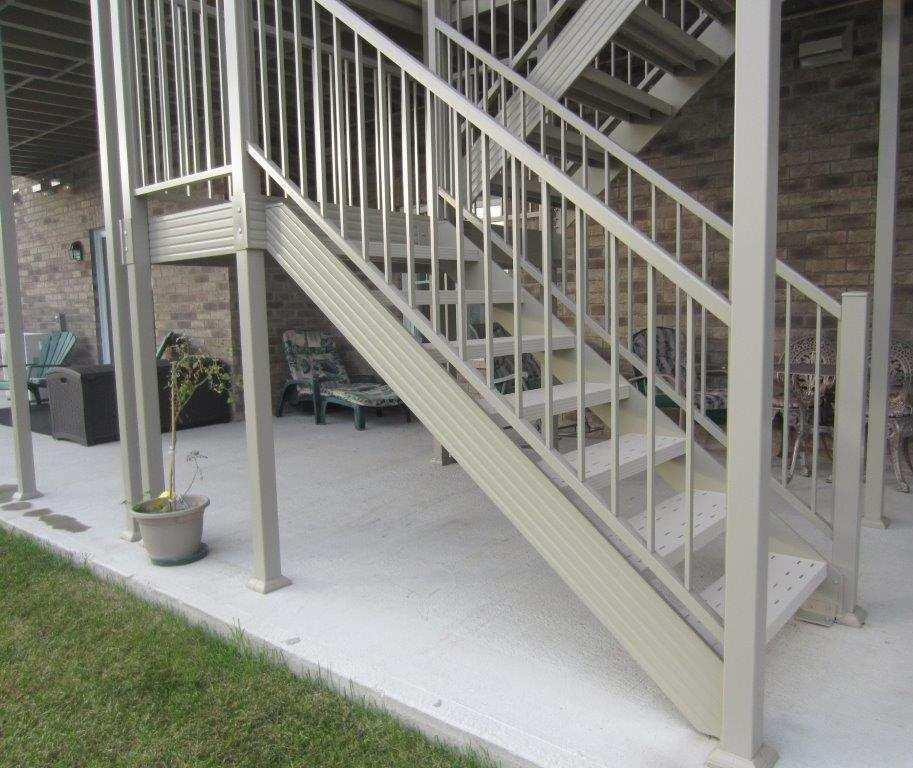 Manuel de design pour les systèmes d escaliers en aluminium M.C.M.E.L. POUR DESIGNERS, INGÉNIEURS, ARCHITECTES, ENTREPRENEURS ET INSTALLATEURS.