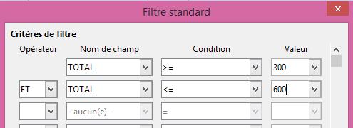 Comment sélectionner les clients dont le total est compris entre 300 et 600? Solution : Cliquer sur la flèche de la colonne TOTAL > Filtre standard... > saisir les données suivantes > OK 17.