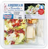 Vente en vrac Exemples de denrées alimentaires préemballées Barquettes de salade en libre service, emballées à l aide de méthodes d augmentation de