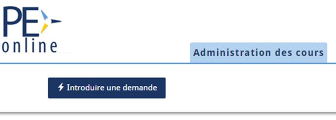 4. Travailler avec votre compte formateur A. Demander l accréditation pour une activité Via la page d accueil (Administration des cours), cliquez sur le bouton bleu Introduire une demande.