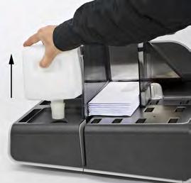 L'alimenteur automatique a besoin d'eau pour coller les enveloppes. Si le système vient à manquer d'eau, le traitement du courrier se poursuit mais les enveloppes seront mal scellées.