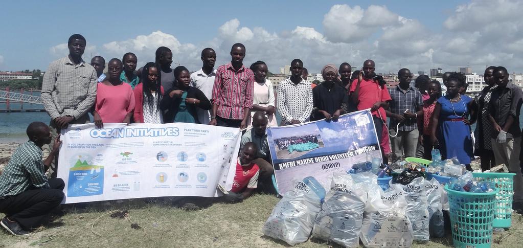 > Dossier de presse des Initiatives Océanes 2017 Les collectes de déchets : un geste citoyen pour la planète Collecte de déchets organisée par Kenya Marine & Fisheries Research Institute.