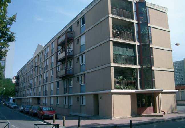 Site Empalot, Toulouse, France Rénovation d un ensemble 12 bâtiments résidentiels de 1960 1300 appartements Puissance: