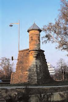 Das vor einigen Jahren vollständig rekonstruierte Türmchen am Fort Verlorenkost (Nr. 9) Photo A. Bruns 2000 nach der offiziellen Übernahme durch den Deutschen Bund am 18. März 1826. Laut J.-P.