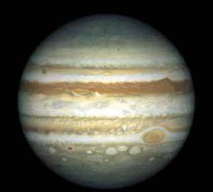 Le Champ Jupiter= dimension 42 sec DIM CAPT en mm 2,7 480 5,6 µ DIM CAPT en mm 3,6 640 5,6 µ Focale 4000,00 CHAMP 0,051 degrés 3,08 mn 184,62 champ 0,038 degrés 2,30 mn 138,21 On peut déduire de la