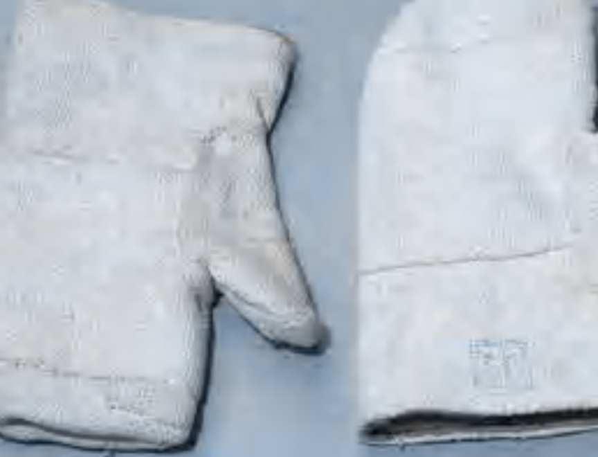 3) L'amiante tressé u tissé vêtements de prtectin cntre la chaleur Exemples: gants, tabliers, ciffes, bttes filtres à air, à gaz, à liquides, rubans d islement électrique