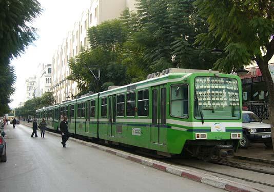 Un investissement contrasté dans les transports de masse Des réalisations: Métro du Caire (ligne régionale, lignes urbaines) Métro Léger (Tramway) de Tunis Des projets engagés Métro et tramway à