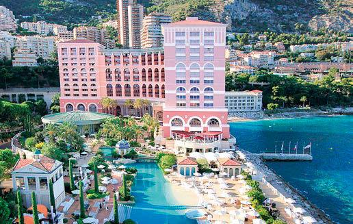 Elle offre à ses détenteurs l accès gratuit au Casino de Monte-Carlo et à tous les transferts en navettes au sein du Resort.