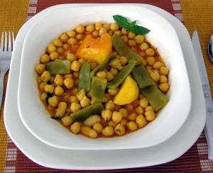 Et à continuations, quelque plats typiques de la région de Murcie : A continuación algunos platos típicos de la región de Murcia: MOJETE MURCIANO : Le Mojete est une recette qui se prépare dans la