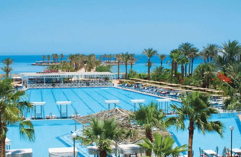 Centre de plongée, sports nautiques motorisés. ARABIA AZUR Resort A 3 km du centre ville et 7 km de l aéroport.