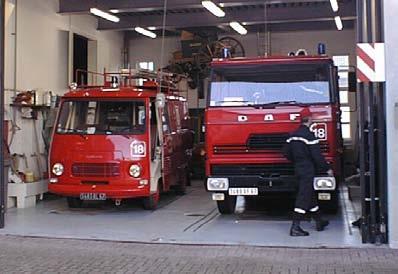 Les sapeurs pompiers En 1976, le Corps des sapeurs-pompiers de Hoerdt a été doté d un Véhicule Tout Utilité (VTU) ainsi que d