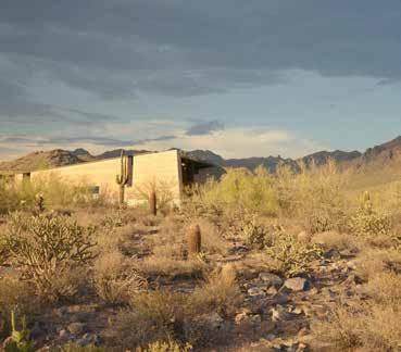 pensée architecturale propre à l Ouest américain et aux caractéristiques de son désert.