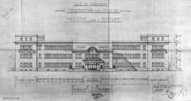 LYCEE ALPHONSE DAUDET tures publiques, permet aux architectes de souligner le caractère officiel du bâtiment. -Leçon de composition Elévation de la façade principale (9 mai 1933, AD 13 3 O 110/11).