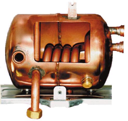 R2i Réserve Isotherme Intégrée Le R2i (Réserve Isotherme Intégrée) en cuivre est isolé thermiquement par une coque en polystyrène. Il a une capacité de 6 litres.