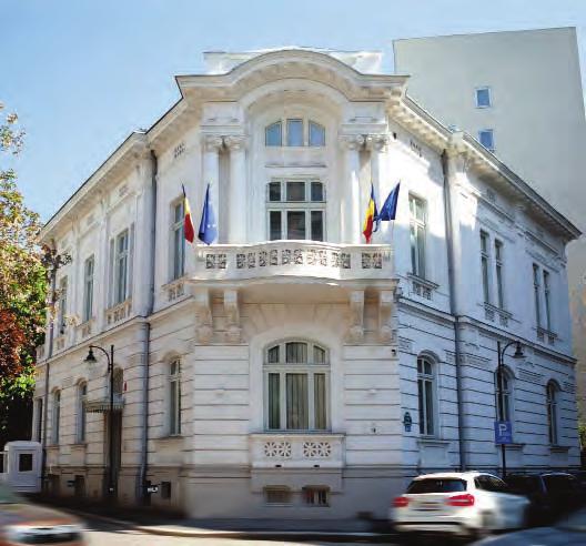 Cultura la zi 64 Muzeul Naţional al Literaturii Române, după 60 de ani de la înfiinţare Muzeul Național al Literaturii Române deține un autentic tezaur literar format din manuscrise, cărți vechi și