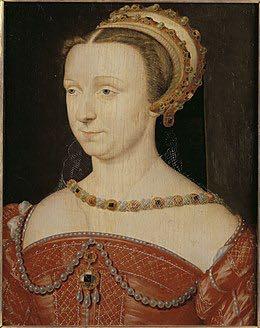 Anne d Este, mère d Henri de Guise est née en 1531 et morte en 1607. Elle est une figure importante à la Cour, pendant les guerres de religion.