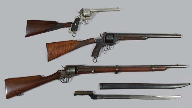 148* 149* 150* COLT Revolver d'officier Colt DA NAVY modèle 1889, simple et double action, canon de 6 ", calibre 38, marqué sur le dessus : "COLT'S PT. F. A. MFG. CO. HARTFORD CT. U. S. A. PATENTED AUG.