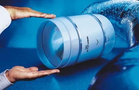 Ventilateurs hélico-centrifuges de hauteur réduite fabriqués en matériaux plastiques. Montage dans toutes les positions.