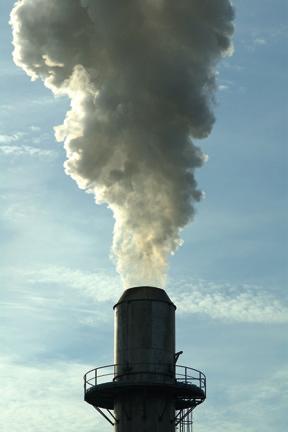 Le dioxyde de soufre (SO2) et le monoxyde de carbone (CO) : des problématiques essentiellement industrielles.