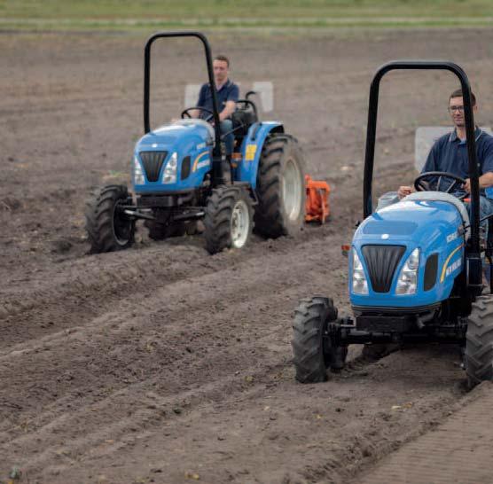 6 Agriculture, production fruitière et horticulture La puissance et les dimensions des tracteurs New Holland Boomer sont à la fois adaptées aux grands espaces et zones d accès exigu des systèmes de